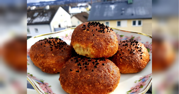 Сирні булочки: просто, швидко і смачно - INFBusiness