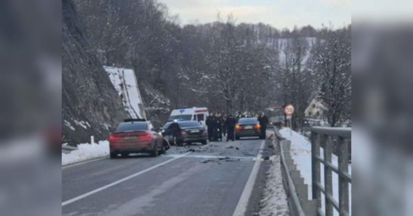 У Чорногорії сталася ДТП за участю українця. Аварія сталася 18 лютого на трасі Матешево — Колашин неподалік населеного пункту Скрбуш. Українець на BMW протаранив кортеж прем’єра Чорногорії - INFBusiness