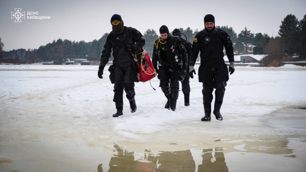 Тиждень у крижаній воді: поблизу Києва продовжують шукати водія, що провалився під лід (фото, відео) - INFBusiness