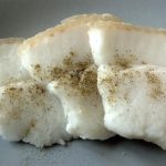 Як засолити сало гарячим способом: простий рецепт домашнього делікатесу - INFBusiness