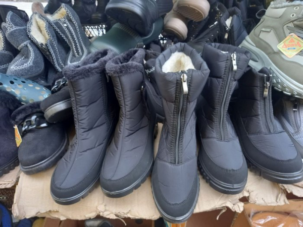 Як не вбити взуття у процесі зберігання: досвідчений швець дав поради - INFBusiness