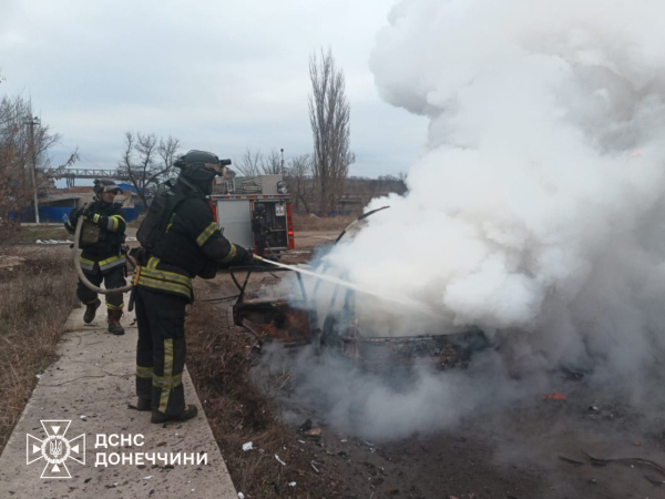 Фото ДСНС Авто вигоріло вщент: ворожий безпілотник вбив працівників Слов’янської ТЕС (фото) - INFBusiness