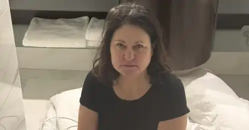 Матернова відповіла Захаровій, яка назвала нееротичним її фото у ванній - INFBusiness