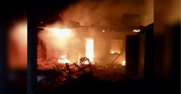 Російські удари не зупиняються: горять будинки та газопровід, є поранені та загиблі (фото, відео) - INFBusiness