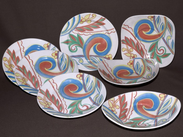 «Тарілки Людмили Райковської — це фаянс, у якому побут стає святом», — колекціонерка Людмила Карпінська-Романюк - INFBusiness