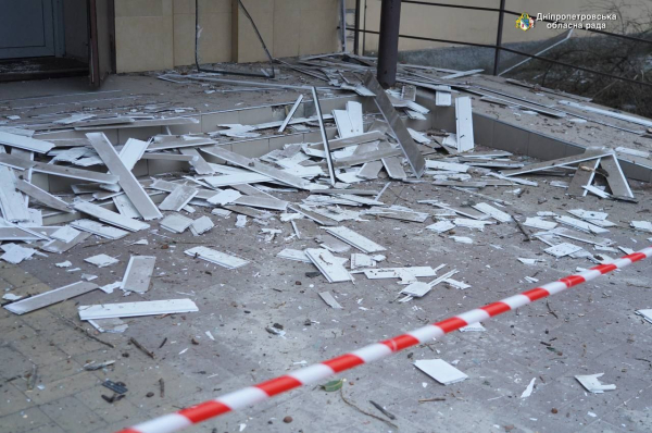 росія вночі атакувала Україну ракетами та дронами: у регіонах спалахнули сильні пожежі, є руйнування і поранені (фото, відео) - INFBusiness