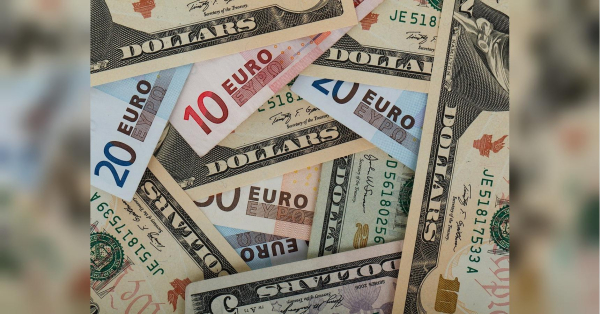 Курси валют в Україні: банкіри радять придивитися до євро - INFBusiness