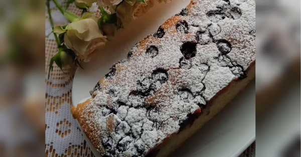 Пиріг з чорною смородиною: ідеально до філіжанки кави - INFBusiness