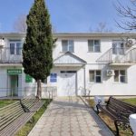 Тотальна економія на лікарях: окупанти в Криму знищують цивільну медицину заради фронту - INFBusiness