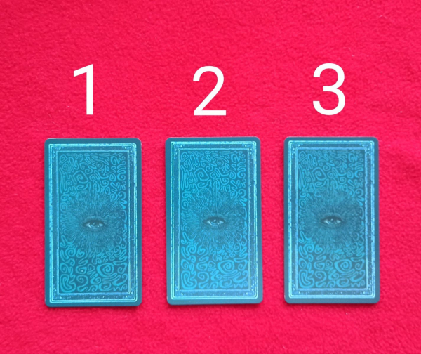 Несподіванки наступних семи днів за картами Таро: оберіть одну з трьох - INFBusiness