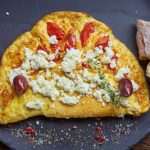 Готуємо омлет з начинкою: простий, ситний і смачний - INFBusiness