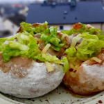 Хіт лютого — картопля, запечена у борошні: делікатес, який усім по кишені - INFBusiness