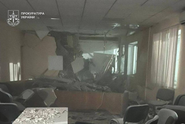 Полювання на поліцейських: вибух у Дніпрі розслідують як теракт (фото, відео) - INFBusiness