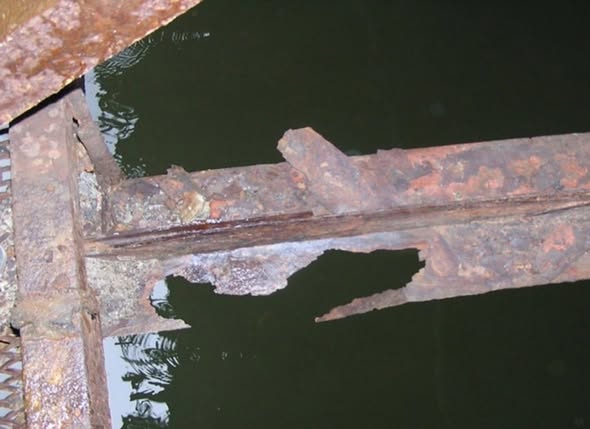 Наслідки будуть фатальні: міст Патона у Києві в критичному стані - INFBusiness