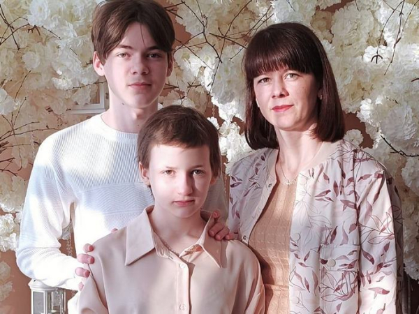 «Так мені написано на долі»: поки чоловік був у полоні, у 11-річної доньки виявили пухлину мозку - INFBusiness