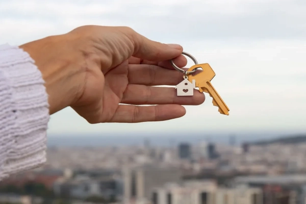 Українці можуть залишитись без житла: хто ризикує втратити нерухомість - INFBusiness