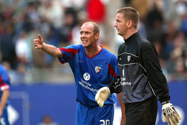 Помер знаменитий футбольний воротар, який пережив «вирок» лікарів на два з половиною роки (фото) - INFBusiness