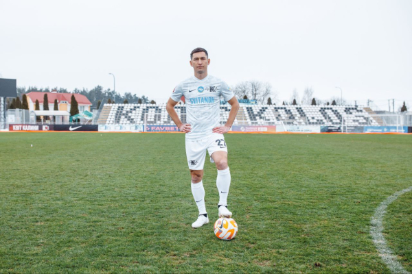 Легенда «Шахтаря» та збірної України повернувся з-за кордону до сільського клубу (фото) - INFBusiness