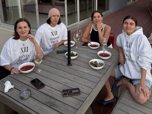 Борщ об’єднує: популярна співачка переїхала до США - INFBusiness