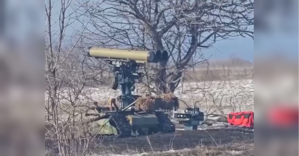 Окупанти похвалилися надходженням на фронт нового наземного робота, але є два нюанси - INFBusiness