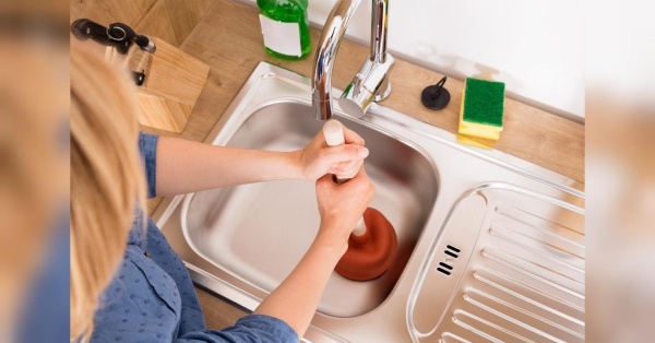 Як прочистити засмічену раковину: ефективні способи для дому - INFBusiness