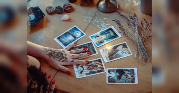 Близнюкам — «Вісімка Жезлів» і потік справ, Тельцям — «Король Пентаклів» і фінансова стабільність: Таро-прогноз на 26 березня - INFBusiness