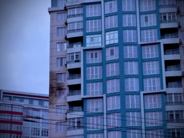 Ворог атакує українські міста: горять будинки, є постраждалі (фото, відео) - INFBusiness