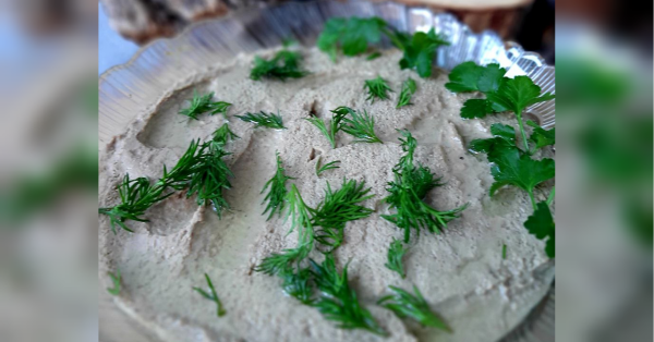 Паштет із курячої печінки з квашеним яблуком: вишукана пікантна закуска - INFBusiness