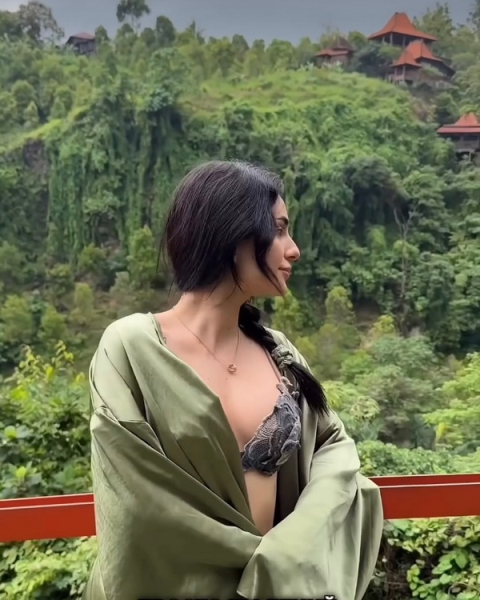 Закінчилось «швидкою»: популярна співачка шокувала зізнанням - INFBusiness