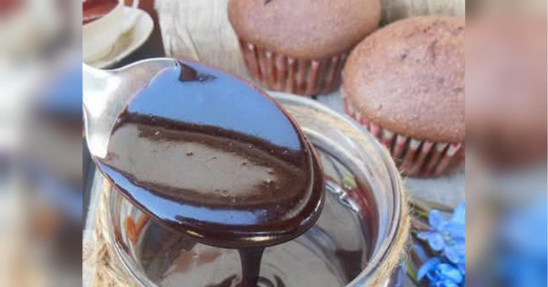 Пісна шоколадна глазур: прикрасить десерти та випічку - INFBusiness