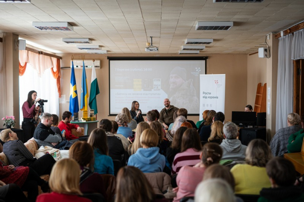 «Боже, залиш мене живим — я буду писати»: лауреат Шевченківської премії Павло «Паштет» Белянський відверто про війну та героїв своїх книг - INFBusiness