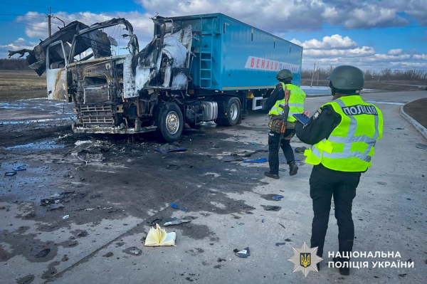 Росіяни атакували Запоріжжя та Дніпропетровщину: горять будинки, багато поранених (фото, відео) - INFBusiness