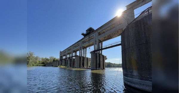 Води вистачить на два тижні: рф знищила стратегічну греблю на Донбасі - INFBusiness