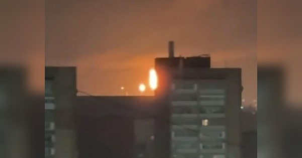 Дрони вдарили по росії: палає НПЗ, пожежа та масштабні перебої зі світлом (фото, відео) - INFBusiness