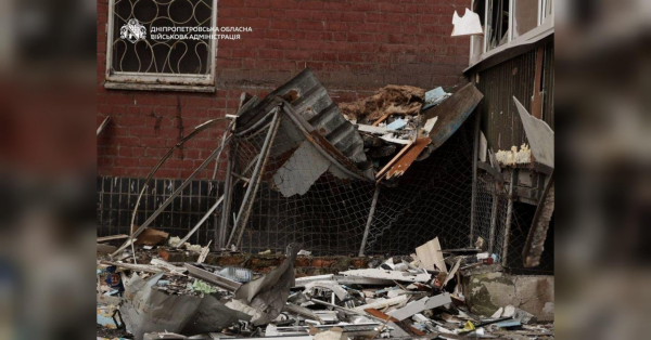 Росіяни вдарили по багатоповерхівці у Дніпрі, є поранені (фото, відео) - INFBusiness