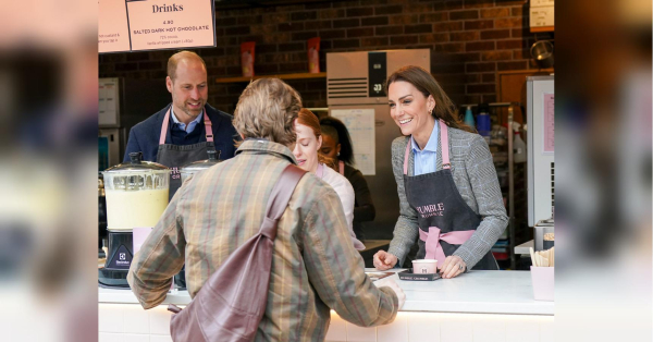 Королівська сім’я вміє дивувати: Кейт і Вільям продавали каву і тістечка у кав’ярні Лондона - INFBusiness