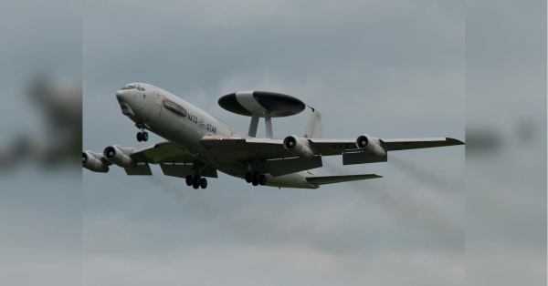 Удар Ірану по авіабазі: США втратили рідкісний літак радіолокаційної розвідки - INFBusiness