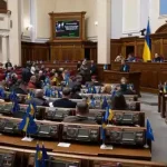 Політолог Володимир Цибулько про розлад між монобільшістю та президентом і можливу мобілізацію депутатів - INFBusiness