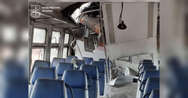 Російський безпілотник знову вдарив по пасажирському потягу: загинув пасажир (фото) - INFBusiness