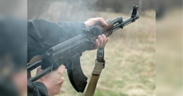 У Хмельницькому військовий відкрив стельбу з автомата з балкона дев'ятиповерхівки (відео) - INFBusiness