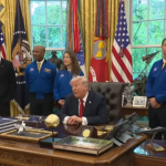 «Україна програла війну»: Трамп зробив суперечливу заяву після розмови з путіним - INFBusiness