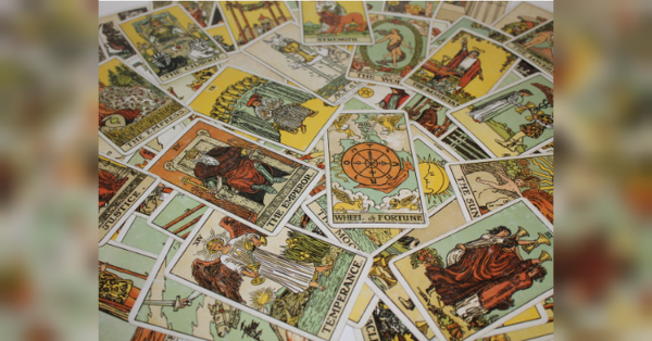 Овнам — «Блазень» та маленька пригода без ризику, Рибам — «Четвірка Мечів» та тиша: Таро-прогноз на 4 квітня - INFBusiness