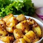 Смажена картопля з цибулею та часником: простий, дешевий та смачний рецепт - INFBusiness