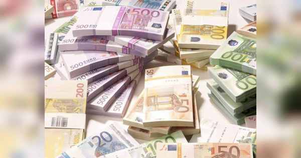 Це шизофренія: ЄС одночасно підтримує Україну і фінансує росію — Портников - INFBusiness