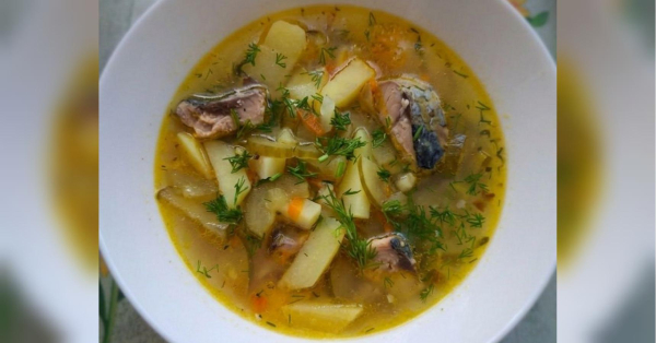 Розсольник з рибними консервами та перловкою: чудовий варіант для ситного обіду - INFBusiness