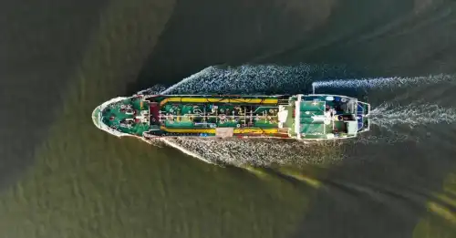 Іран повністю відкрив Ормузьку протоку - Трамп у захваті, ціни на нафту впали - INFBusiness