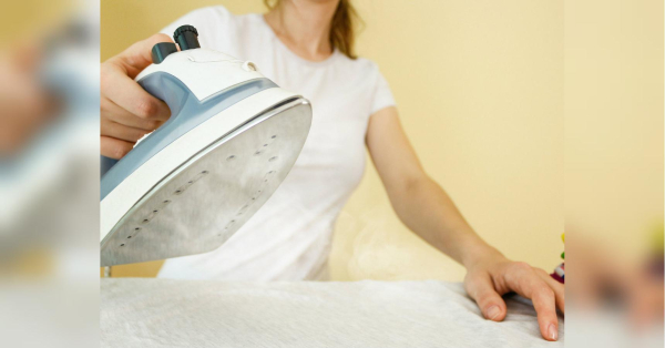 Як швидко очистити праску від нагару: ефективний домашній метод - INFBusiness