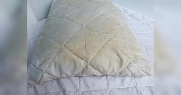 Як очистити жовті плями з подушок: простий перевірений метод - INFBusiness