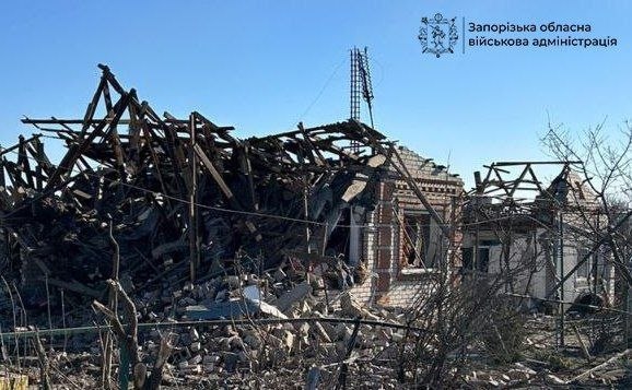 Палають будинки і міста, є загиблі та поранені діти: росія завдала сотні ударів по українських містах (фото, відео) - INFBusiness