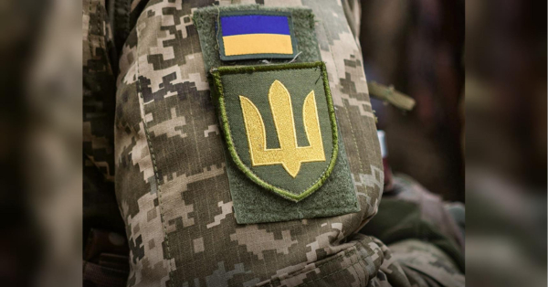 Українцям загрожують штрафи за військову форму: кого це стосується